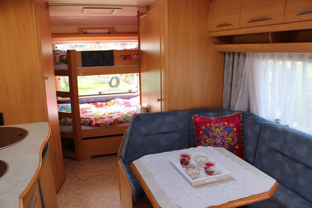 Caravan 'T Koekoeksnest Aagtekerke Bilik gambar